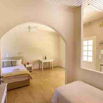 Paradise Village Rooms