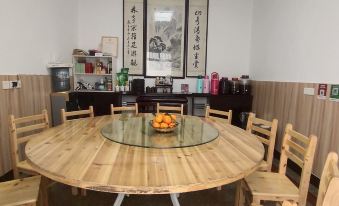Old Huizhou Family Inn