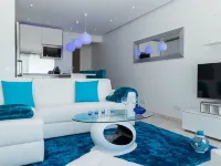 Dream View 50m from the Beach