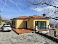 Villa Aurora Hotel in zona La Rabina - Rotonda sul mare