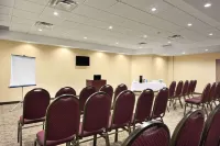 Days Inn by Wyndham Brampton Hotels in Brampton