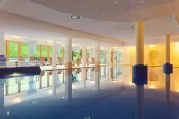 Hotel Alpenhof - Pools