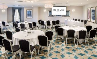 Mercure Chester Abbots Well Hotel