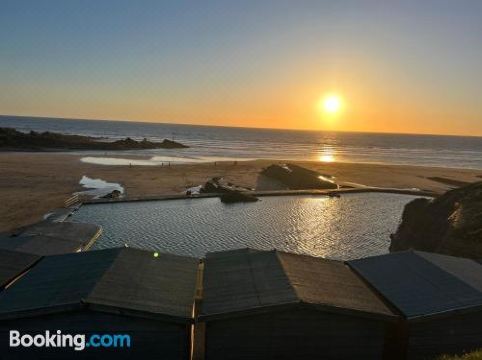 Bescot House Bramble Hill Bude 4 Bed Det House - Housity
