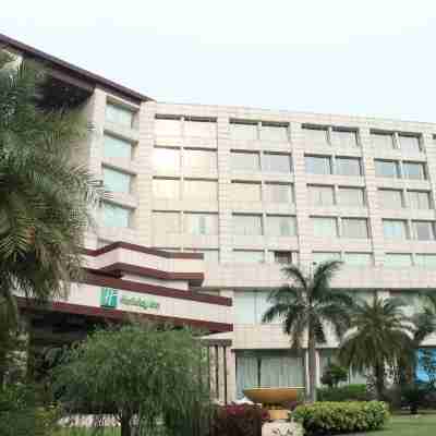 Holiday Inn Chandigarh Panchkula Hotel Exterior