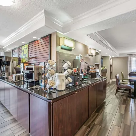 La Quinta Inn by Wyndham Miami Airport North