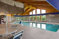 AmericInn by Wyndham Republic - Pools