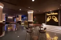 Radisson Resort Goa Cavelossim Beach - bar