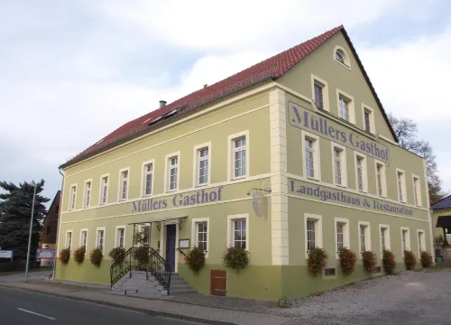 Hotel & Pension Müllers Gasthof Hotels in Ohorn