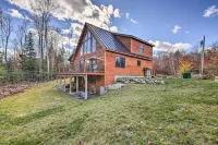 Cozy & Peaceful Waterfront Cabin on Porter Lake! - parking