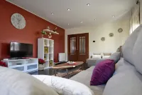 Housing for Tourist Use Los Alisos Hotels in Coca