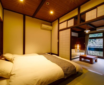 1. 시라카베소..