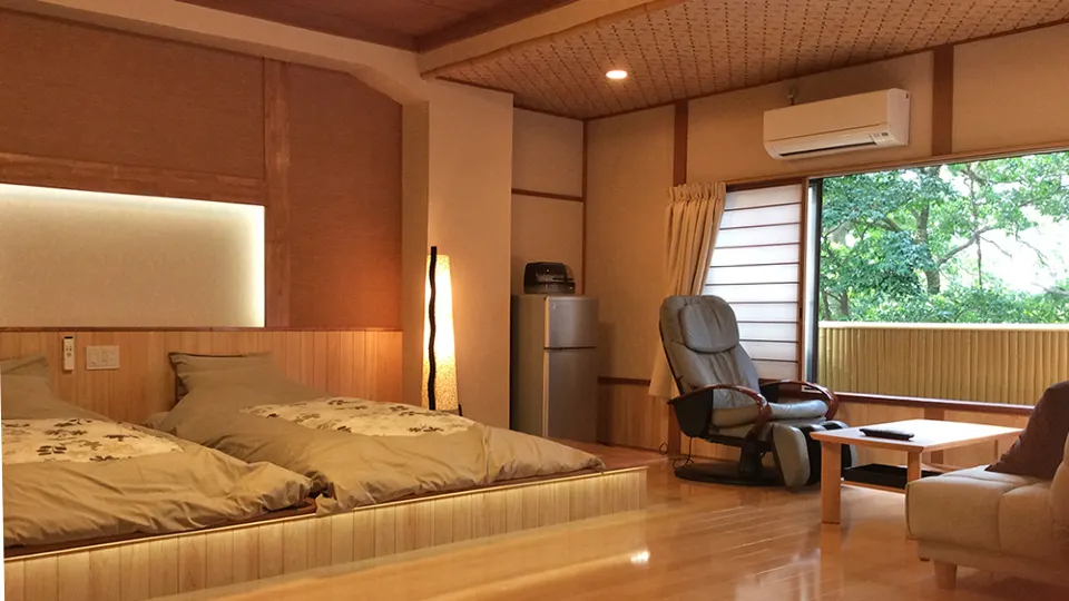 Ito Onsen Otonashi No Moiri Ryokufuen