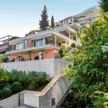 Top Lakeview Hotel Exterior