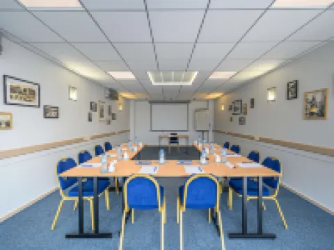 キリアド ヴァンヌ ソントレ ヴィーレ バンヌのホテル