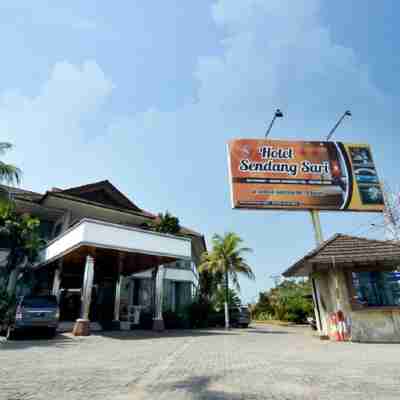 Hotel Sendang Sari Hotel Exterior