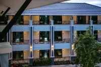 Godmhon Hotel 나콘파톰 호텔