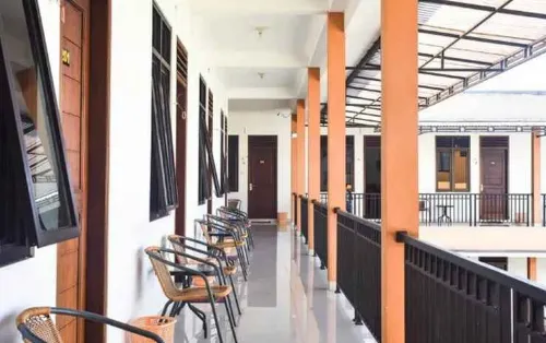 RedDoorz Near Alun Alun Wonosobo