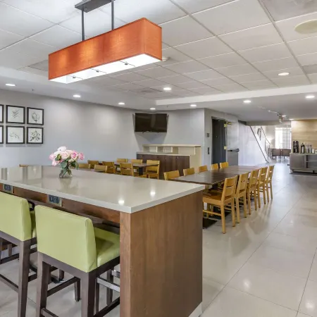 Country Inn & Suites by Radisson, Mesa, AZ