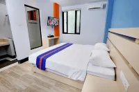 Budget Hotel by the Harbour Hotels in Air Manis
