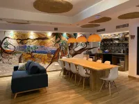 Y Hostel - Albergue Juvenil