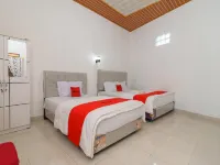 RedDoorz @ Jalan Sultan Agung Lampung Hotels in Kedaton