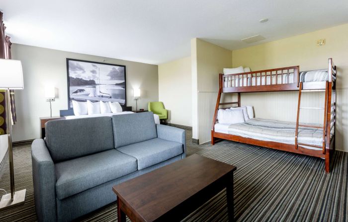 Super 8 by Wyndham Truro NS