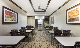 Best Western Plus Classic Inn  Suites