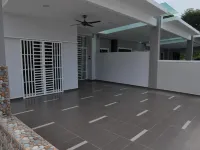 Weston Residence
