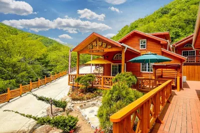 Gwangyang New Healing Camp Pension Các khách sạn gần Baegunsan