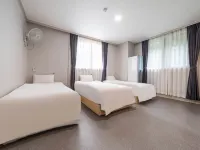 Gapyeong Hotel (Hotel) Hotels near Nami Island