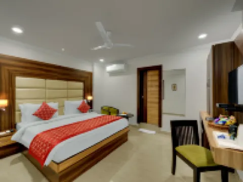 Avins Beacon Hotel - Udaipur Hotels near Sarva Ritu Vilas Park Udaipur Rajasthan India