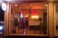 ザ カストゥリ ホテル & レストラン