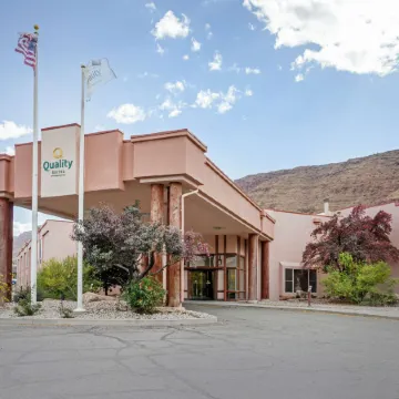 Quality Suites Moab Near Arches National Park
