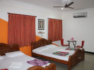 Hotel Sudhiksha Deluxe