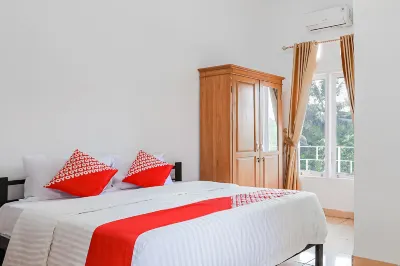 OYO 93462 Wisma Silampari Hotels in Pedang
