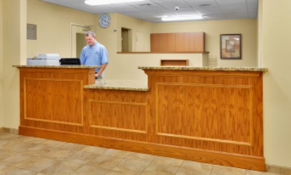 Candlewood Suites HARRISBURG I-81 - HERSHEY AREA by IHG