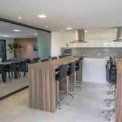 Duplex No coração do Centro da Cidade | Hlp807 Dining/Meeting Rooms