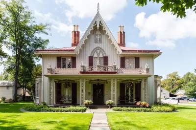Beekman Arms Hotel Hotels near Old Rhinebeck Aerodrome