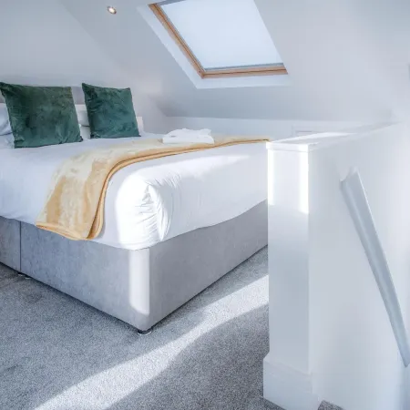 Oasis - 2 Bedroom Apartment - Ocean Breeze