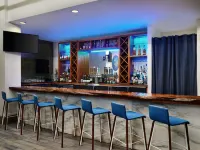 The Waters Hot Springs, Tapestry Collection by Hilton - bar