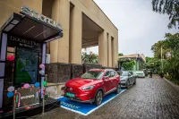 DoubleTree by Hilton Gurgaon - parking