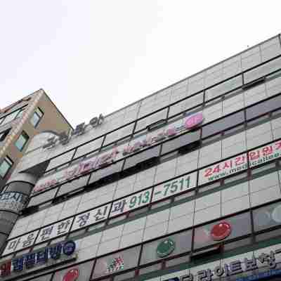 ホテル ヴァイオレット Hotel Exterior