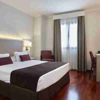 Hotel Maestranza Rooms