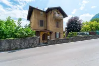 Bright and Cozy in Menaggio by Wonderful Italy - 4-Star