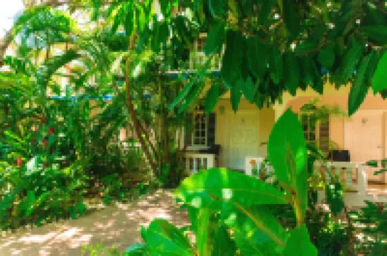 トレベラーズ ビーチ リゾート のホテル