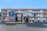 Suburban Studios International Drive Hotels in Bay Hill