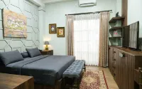 Nonies Huis Cibubur - Balkoner