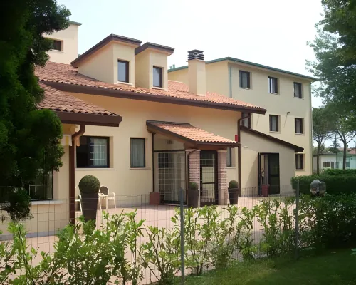 Green Garden Resort - Smart Hotel Hoteles cerca de Instituto Universitario Salesiano Venezia - IUSVE