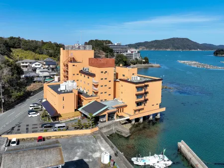 Kochoran Отели рядом с достопримечательностью «Жемчужный остров Микимото»